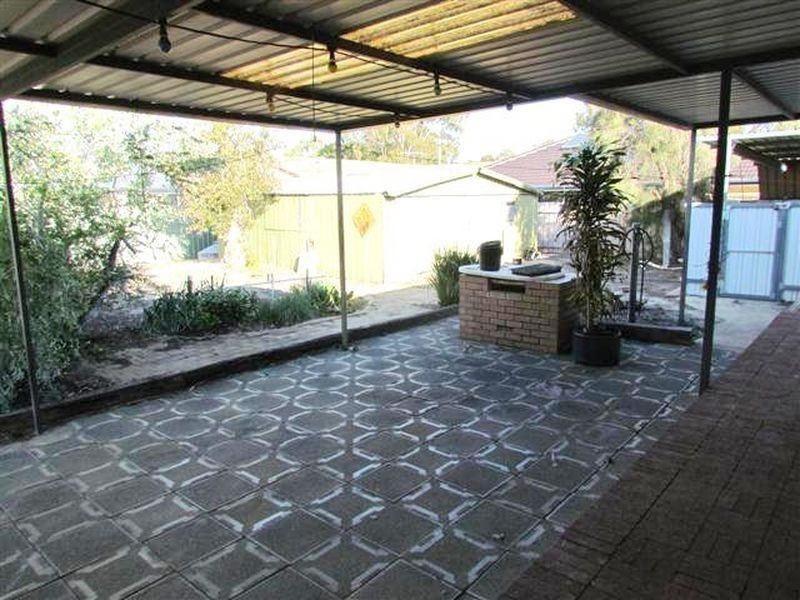 4 Jillian Street, Riverton WA 6148