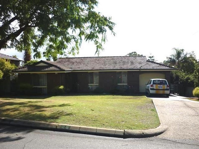 25 Delwood Place, Willetton WA 6155