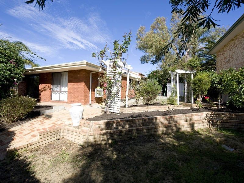 3 Hartung Way, Bull Creek WA 6149