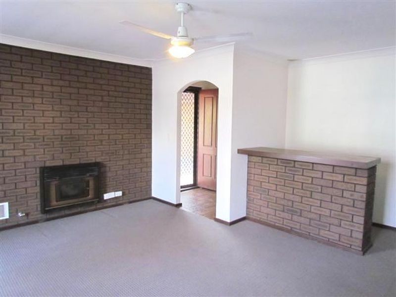 4 Willcock Street, Ferndale WA 6148