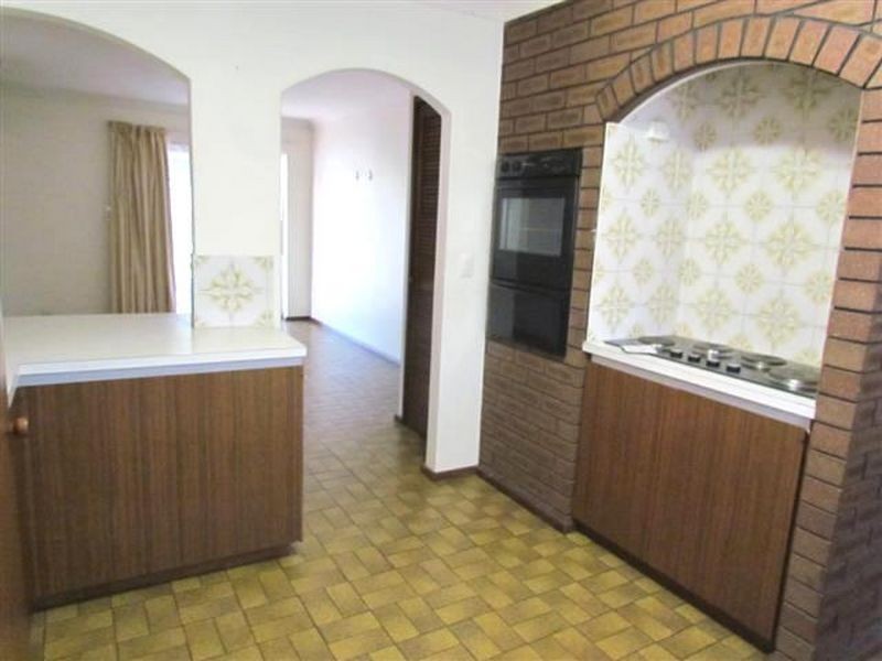 4 Willcock Street, Ferndale WA 6148