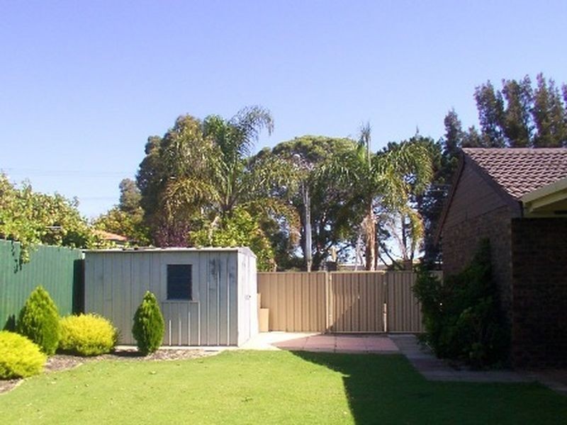 104 Pinetree Gully Road, Willetton WA 6155