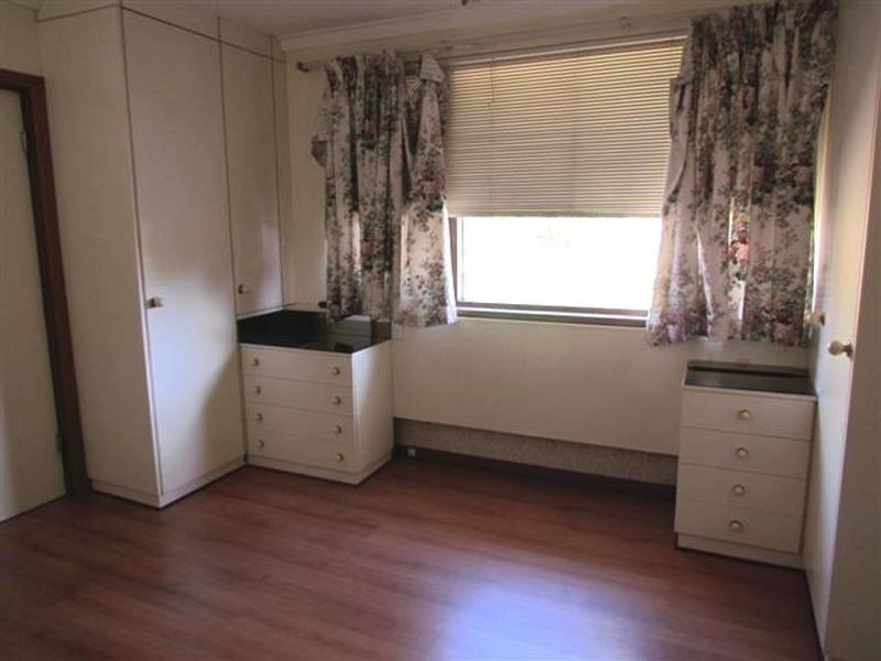 13 Rhonda Avenue, Willetton WA 6155