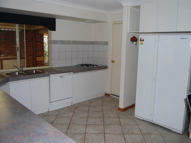 3 Sorell Way, Atwell WA 6164