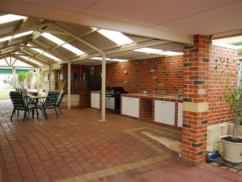3 Sorell Way, Atwell WA 6164