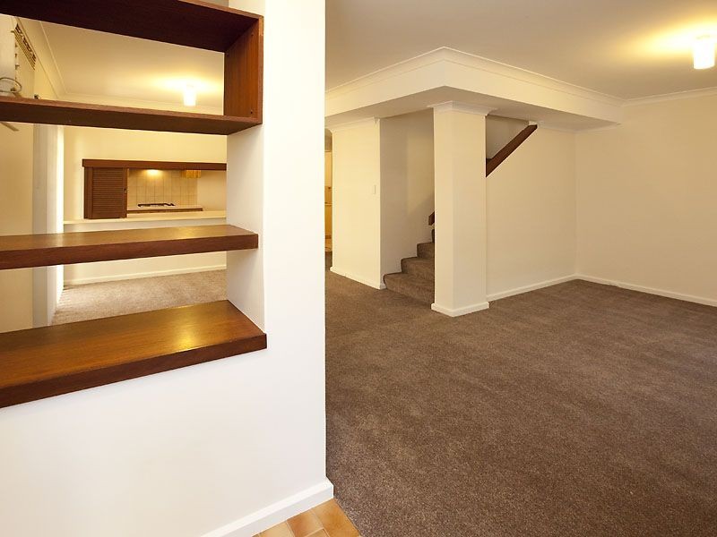 1/3 Hopetoun Street, South Perth WA 6151