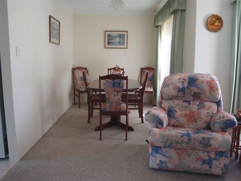 3/8 Grayson Court, Wilson WA 6107