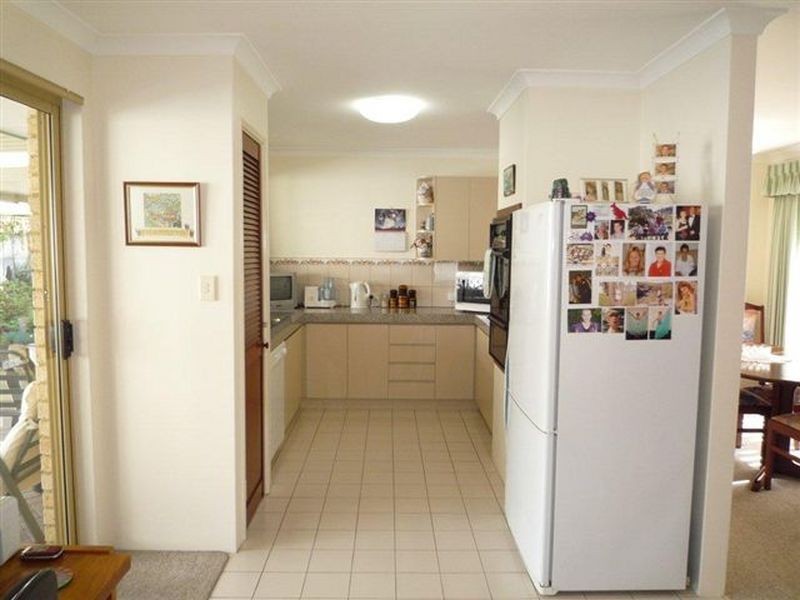 3/8 Grayson Court, Wilson WA 6107