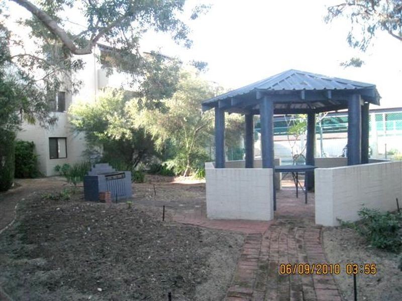 7/4 Manning Terrace, South Perth WA 6151