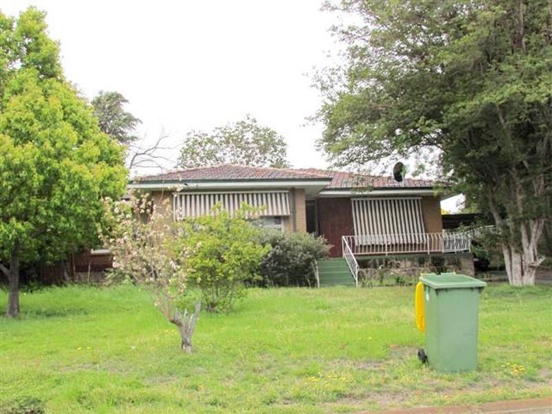 1 Juniper Way, Willetton WA 6155