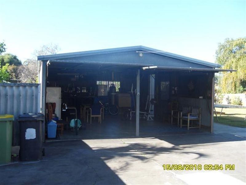 22 Anderson Way, Thornlie WA 6108