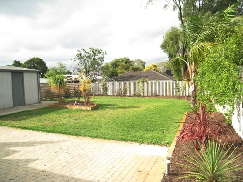22 Anderson Way, Thornlie WA 6108
