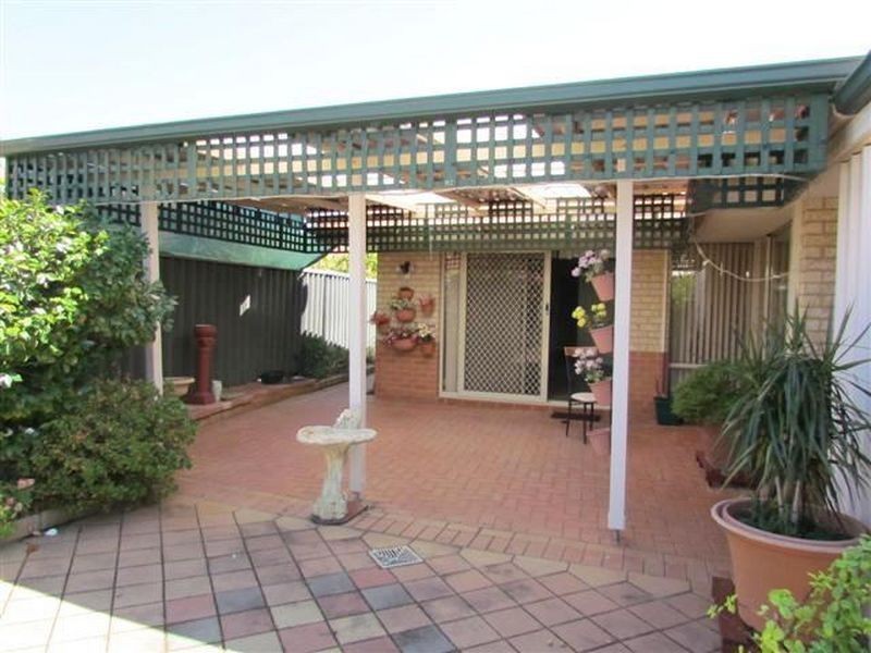 68B Towncentre Drive, Thornlie WA 6108