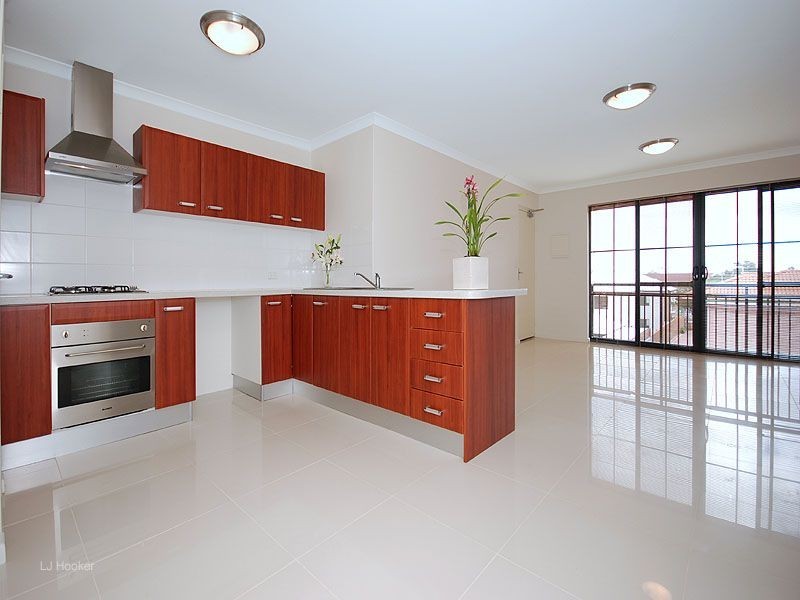 10/4 Lichfield Street, Victoria Park WA 6100