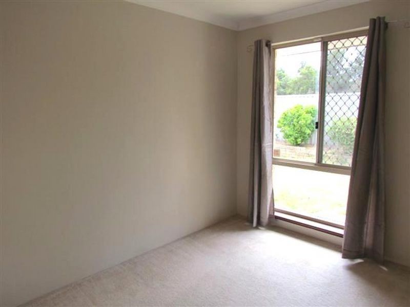 13 Young Lane, Parkwood WA 6147