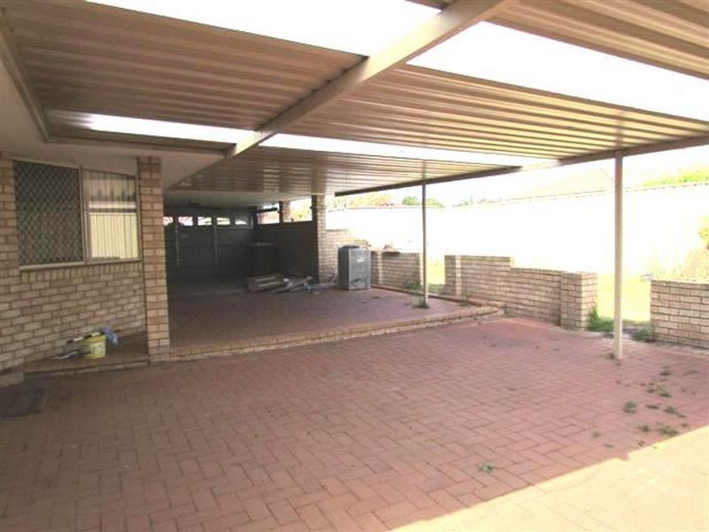 13 Young Lane, Parkwood WA 6147