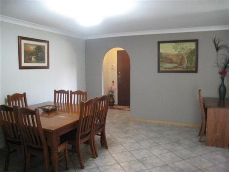 21 Elliot Place, Thornlie WA 6108