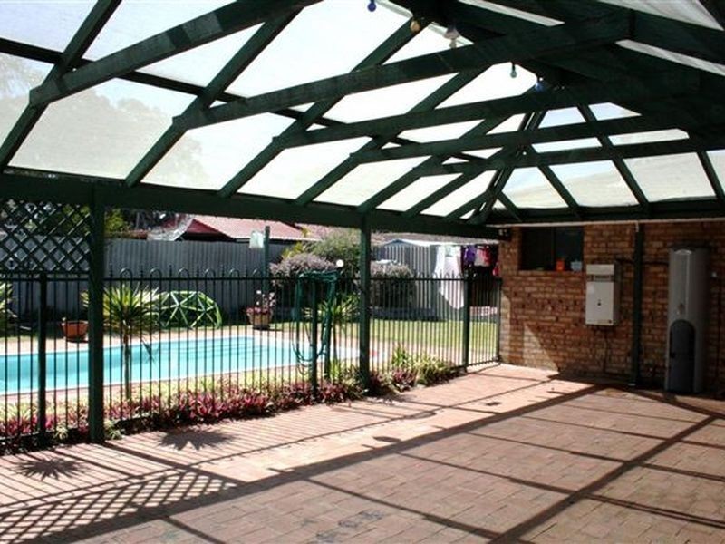 21 Elliot Place, Thornlie WA 6108