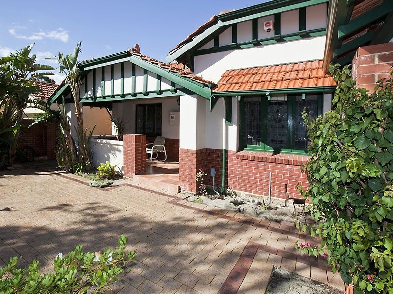 90 Coode Street, South Perth WA 6151