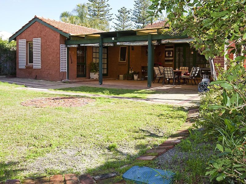 90 Coode Street, South Perth WA 6151