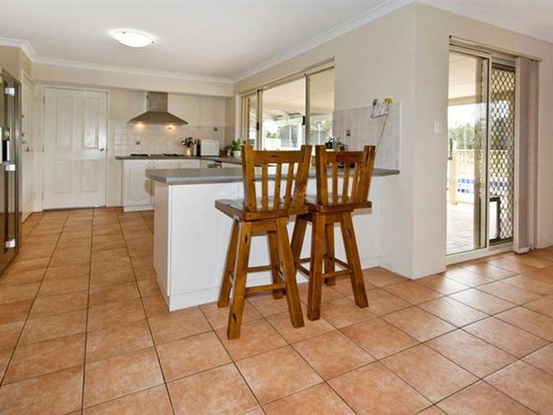 130 Old Dairy Court, Oakford WA 6121