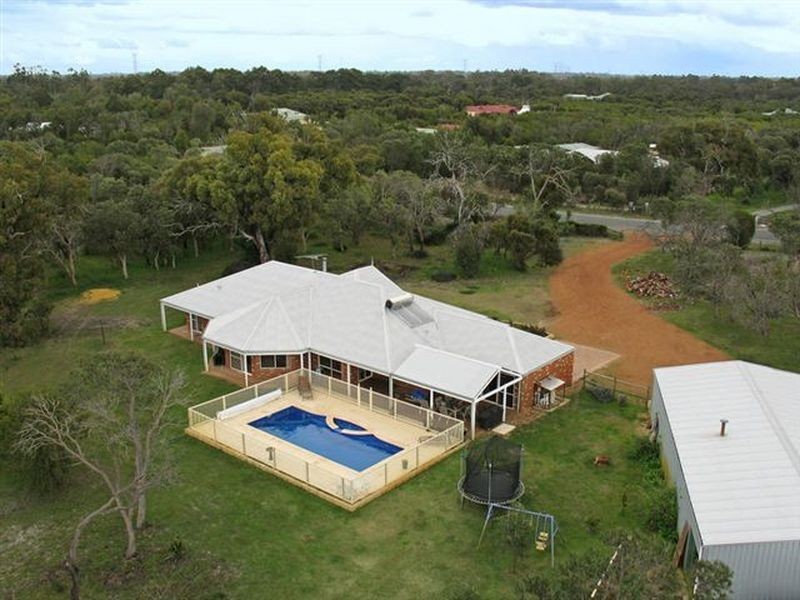 130 Old Dairy Court, Oakford WA 6121