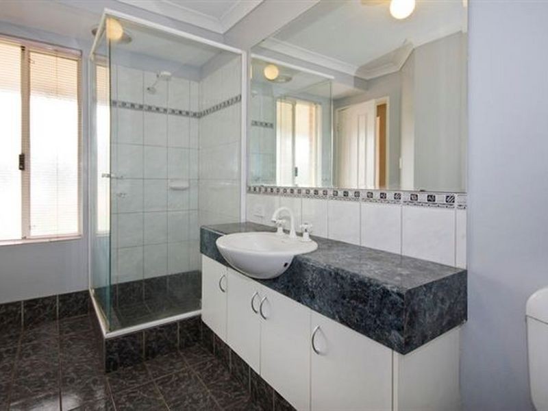 130 Old Dairy Court, Oakford WA 6121