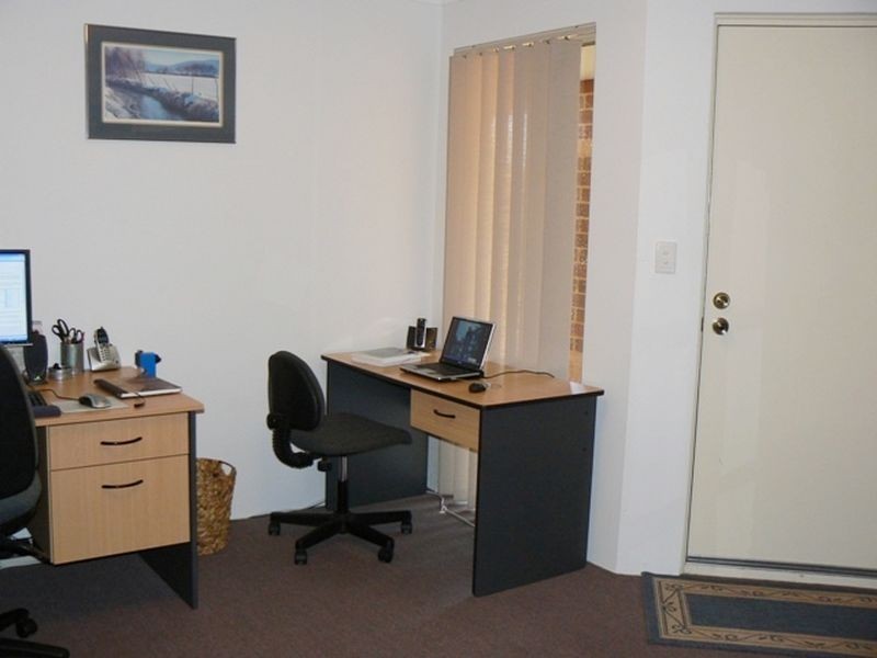 2 Steppe Court, Canning Vale WA 6155