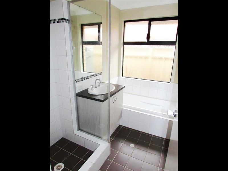 191A Station Street, East Cannington WA 6107