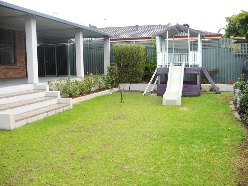 10 Donata Court, Willetton WA 6155