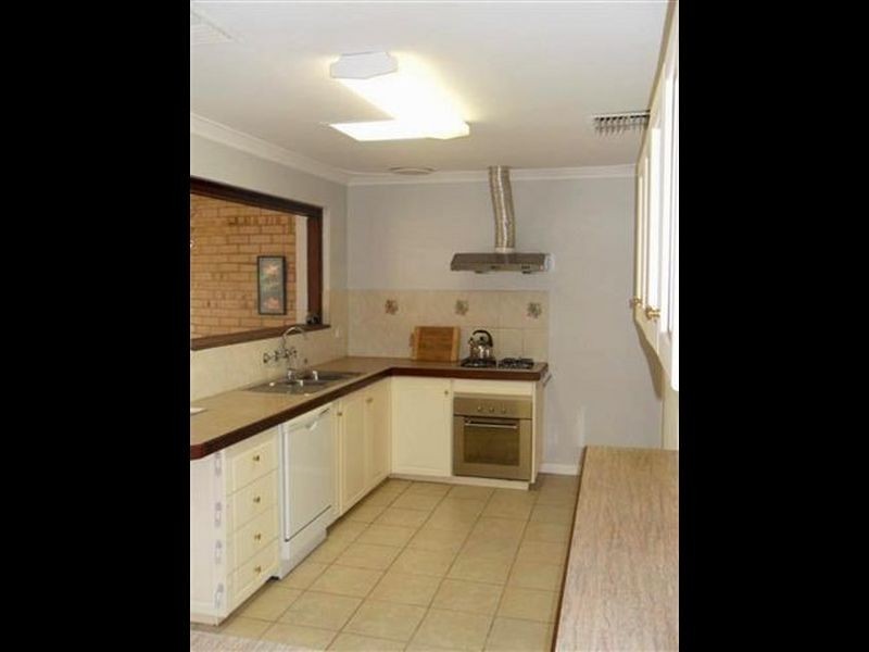 60 Bull Creek Road, Rossmoyne WA 6148