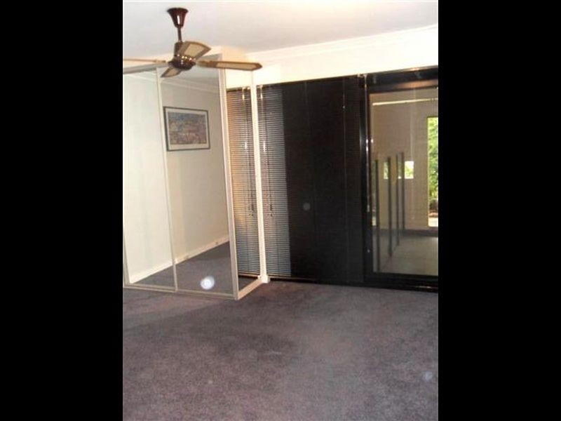 60 Bull Creek Road, Rossmoyne WA 6148