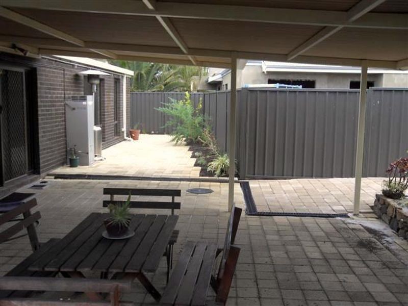 60 Bull Creek Road, Rossmoyne WA 6148