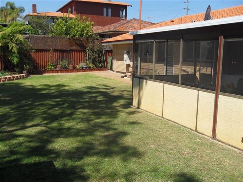 10 Turret Road, Willetton WA 6155