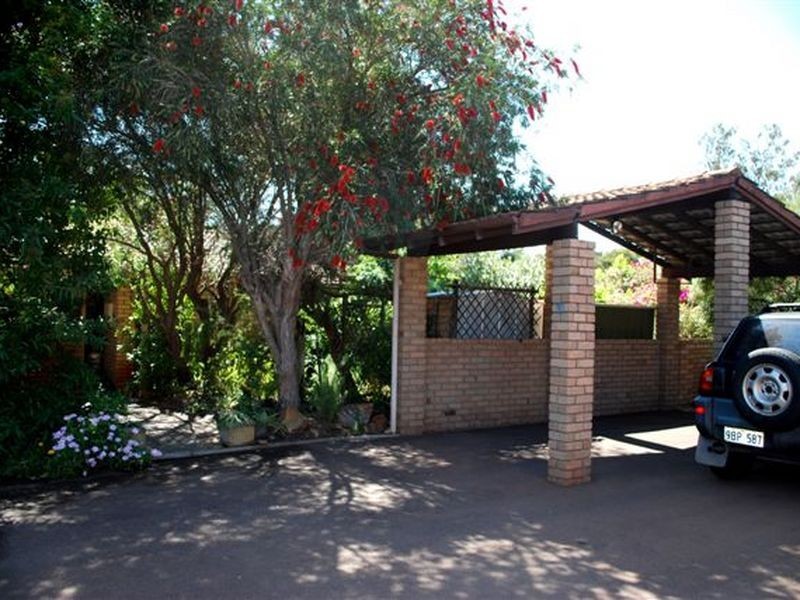 10/3 Acacia Place, Lynwood WA 6147