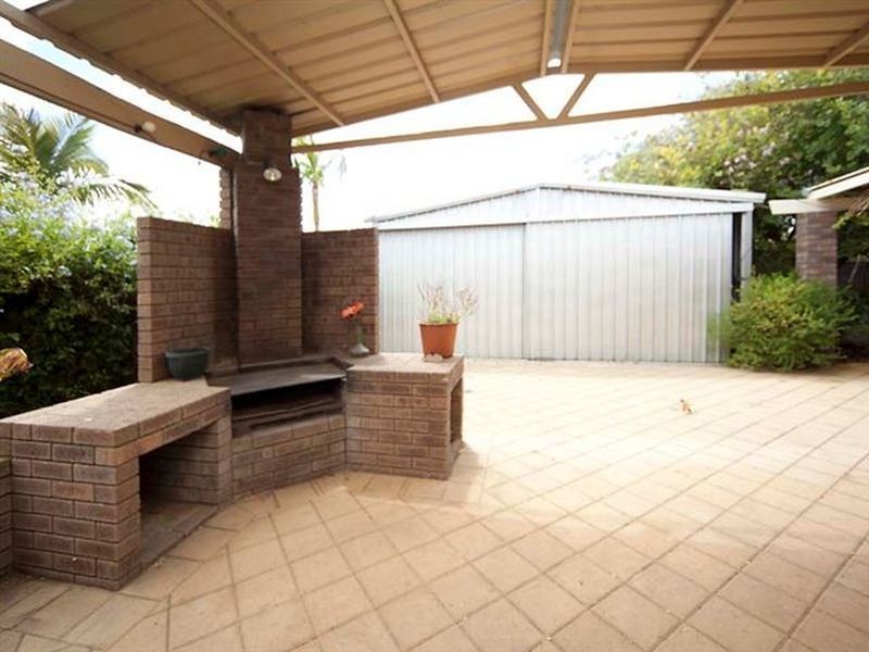15 Verdon Place, Riverton WA 6148