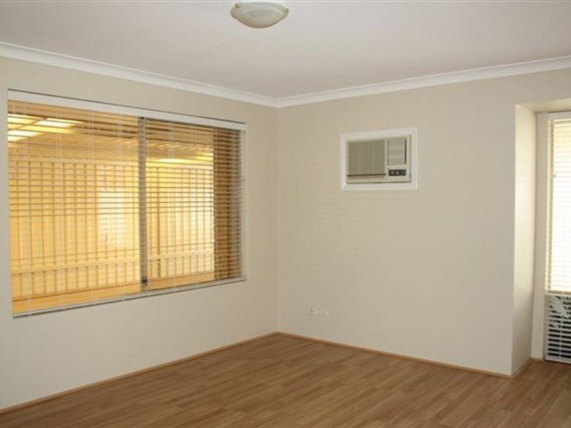 8b Torres Place, Willetton WA 6155