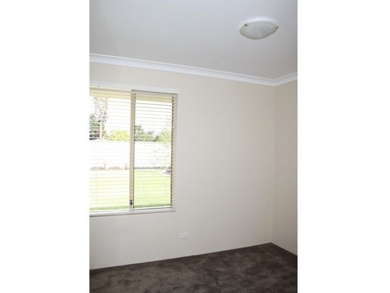 8b Torres Place, Willetton WA 6155