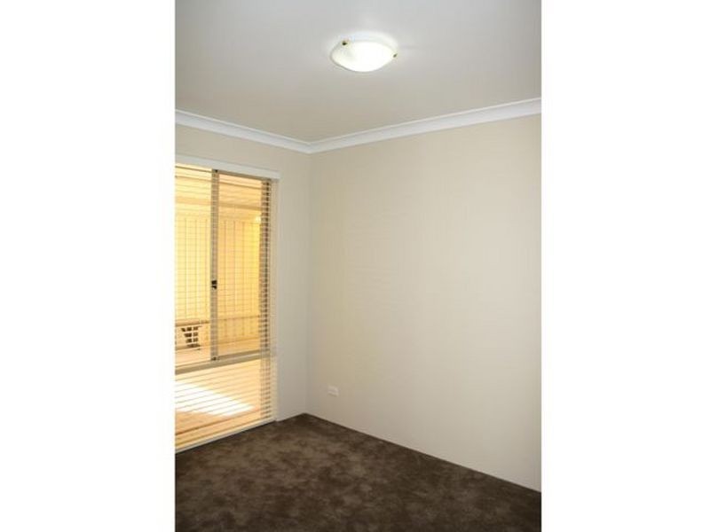 8b Torres Place, Willetton WA 6155