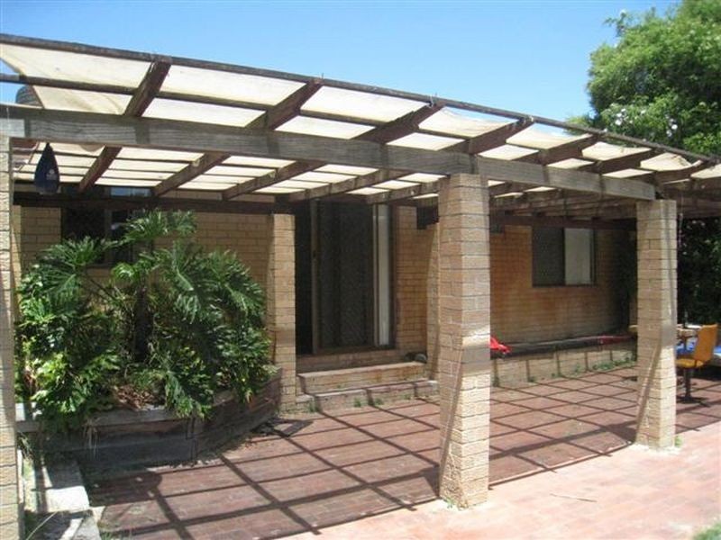 18 Kingfisher Loop, Willetton WA 6155
