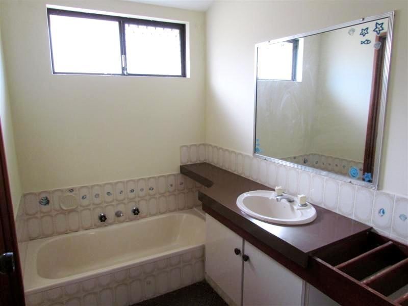 10 Narcissus Avenue, Parkwood WA 6147