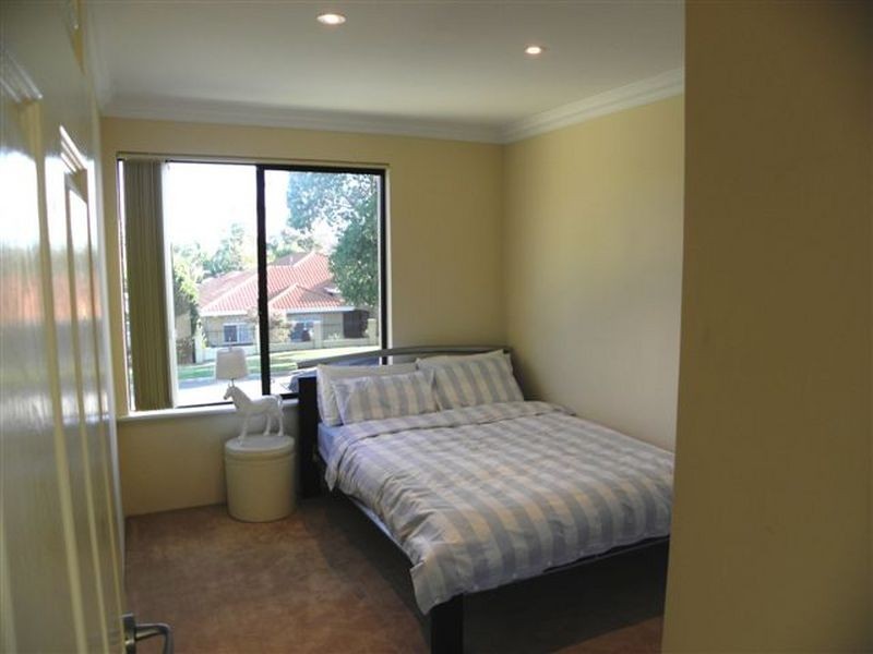 90 Tribute Street, Shelley WA 6148