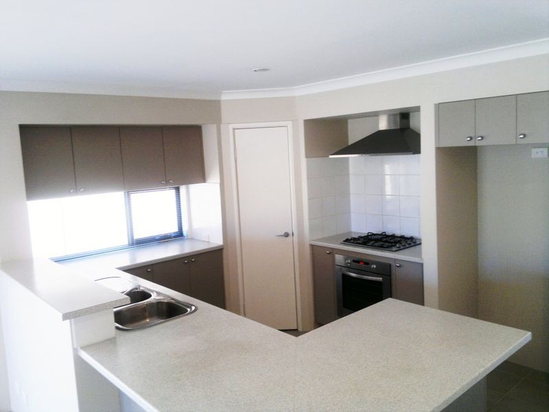 3/27 Wiltshire Ave, Thornlie WA 6108