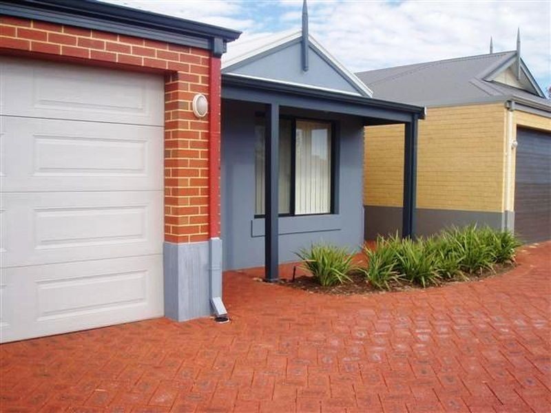 3/27 Wiltshire Ave, Thornlie WA 6108