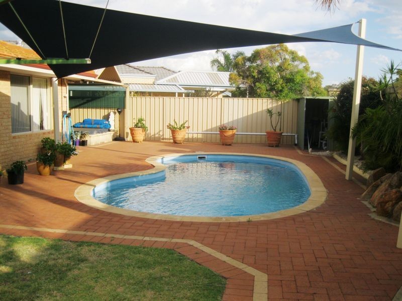 79 Bennett Drive, Canning Vale WA 6155