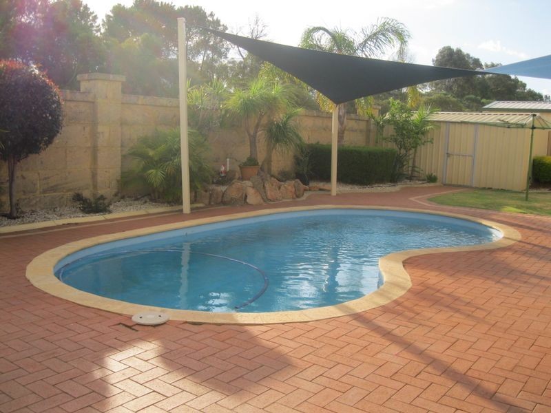 79 Bennett Drive, Canning Vale WA 6155