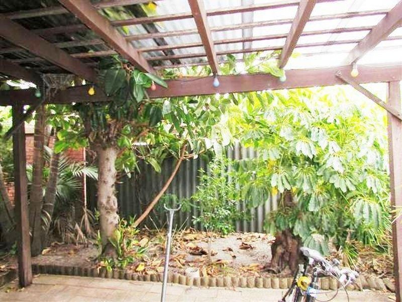 4/40 Periwinkle Way, Parkwood WA 6147