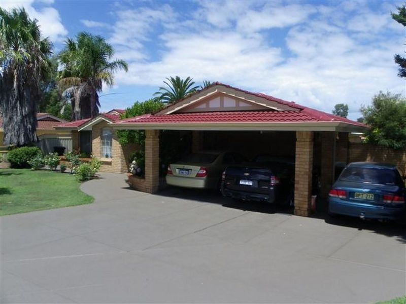 45 Matthew Avenue, Leeming WA 6149