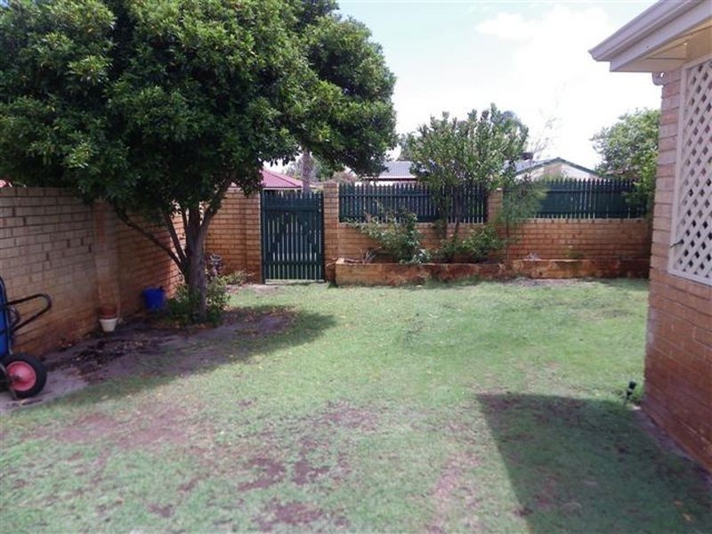 45 Matthew Avenue, Leeming WA 6149