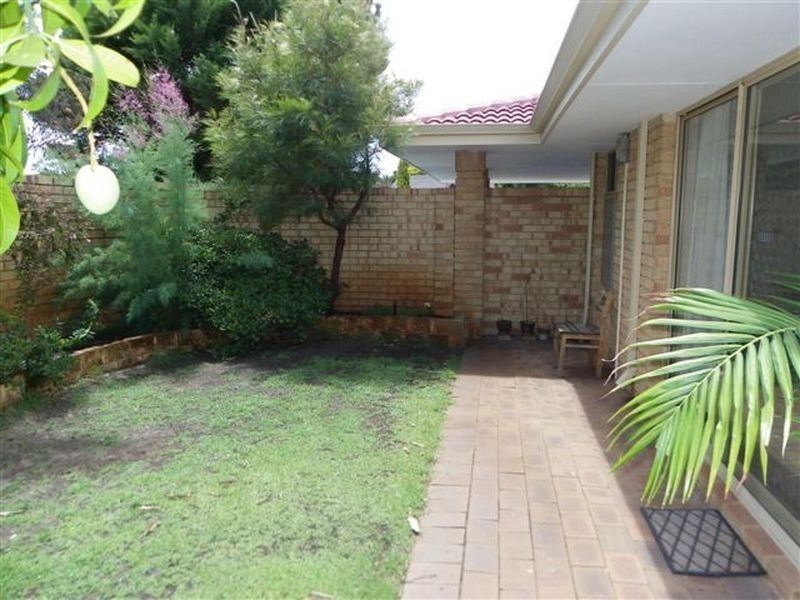 45 Matthew Avenue, Leeming WA 6149